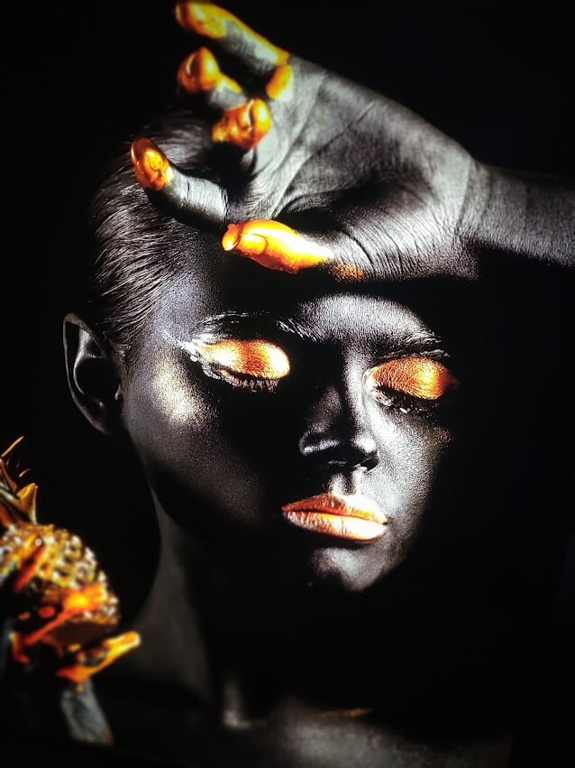 Işıklı Cam Baskı – Dekoratif Görsel Baskılı Aydınlatmalı Cam Tablo