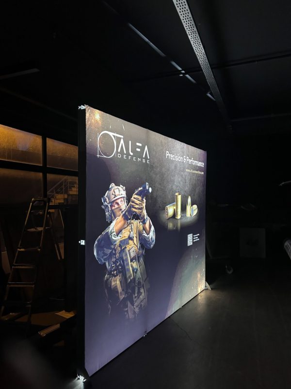 Moduler fuar stand lightbox kiralama Lightbox set 300x200 lightbox ankara tuyapIMG 1917 scaled Moduler fuar stand lightbox kiralama Lightbox set 300x200 lightbox ankara tuyapIMG 1917 scaled